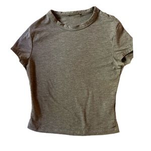 Urban outfitters grey fitted tshirt